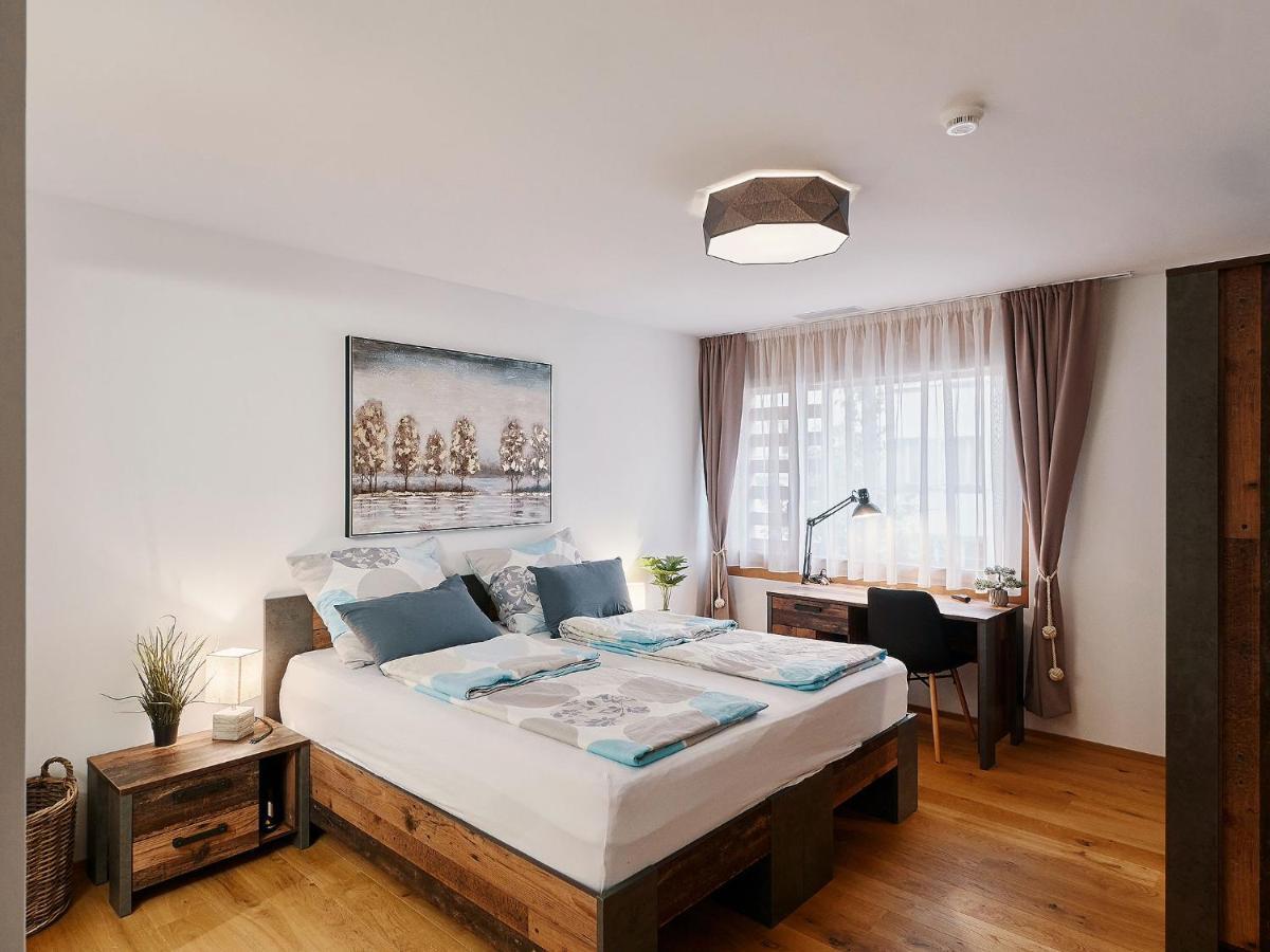 Montanas - Luxuswohnung Mit Kamin - Nahe Caumasee & Talstation Flims Zewnętrze zdjęcie