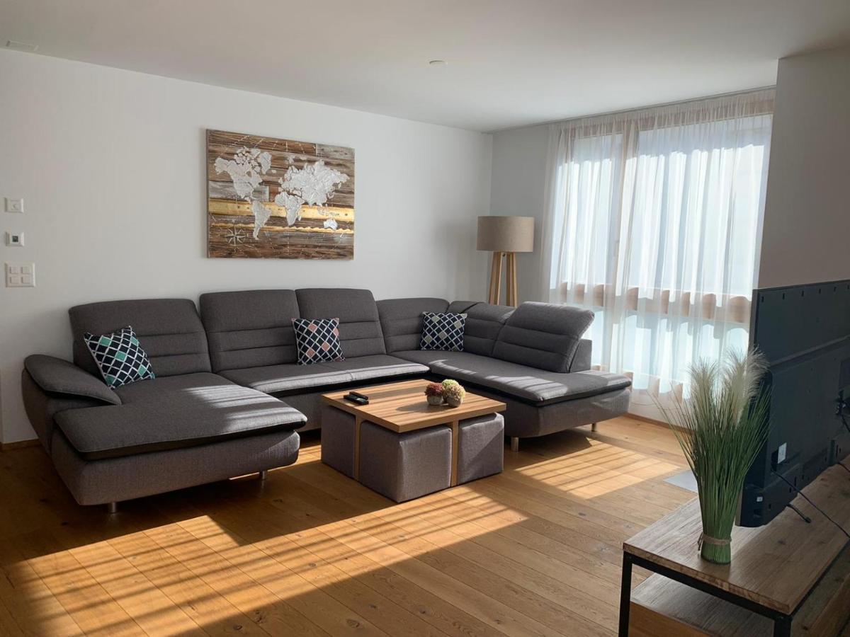 Montanas - Luxuswohnung Mit Kamin - Nahe Caumasee & Talstation Flims Zewnętrze zdjęcie
